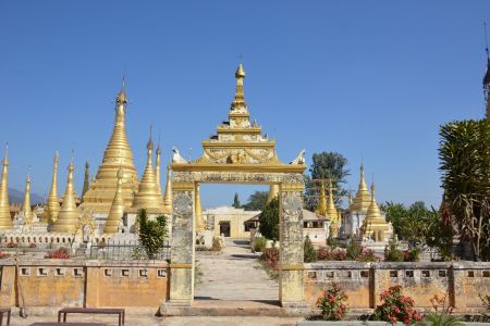 Myanmar - Pindaya.jpg