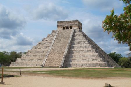 Mexico - Chichen Itza 3.jpg