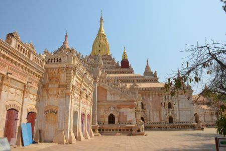 Myanmar - Bagan 2.jpg