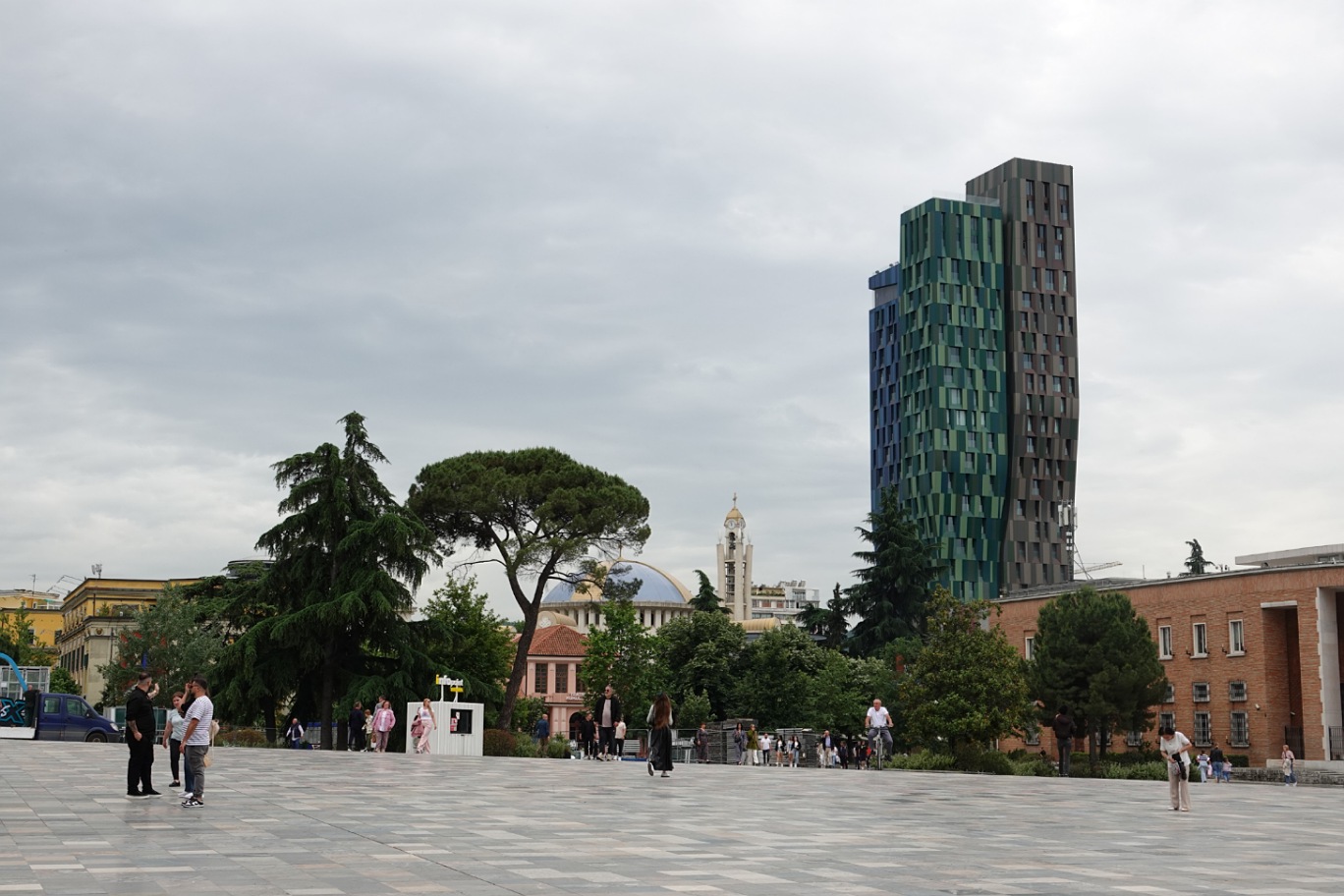 Tirana.jpg