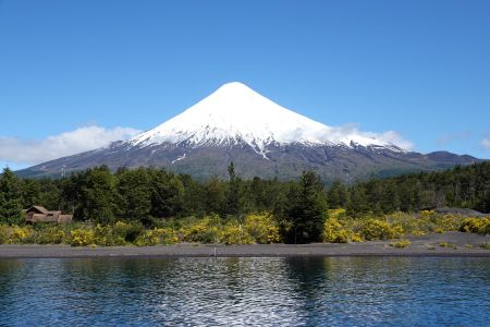 Lago Todos los Santos.jpg