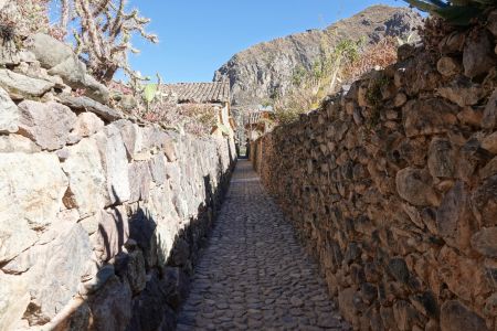 Ollantaytambo.jpg